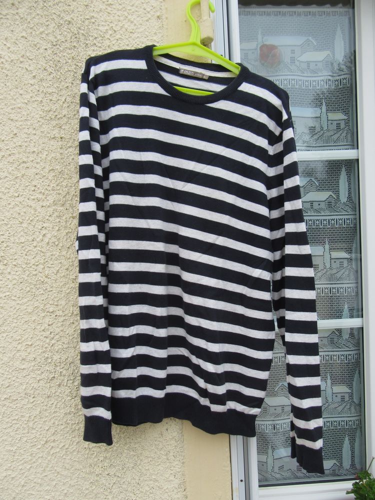 Pull ray� marine/gris clair 2 Bouill�-Loretz (79)