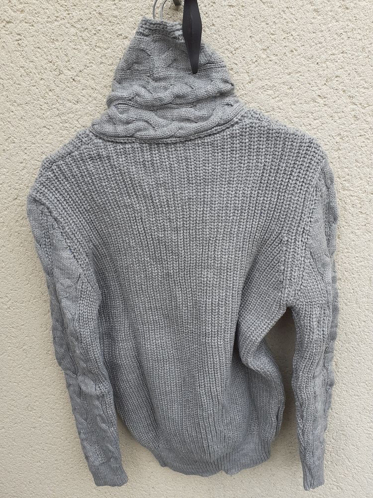 Un pull col roul� Roy Garage 20 Lamotte-Beuvron (41)