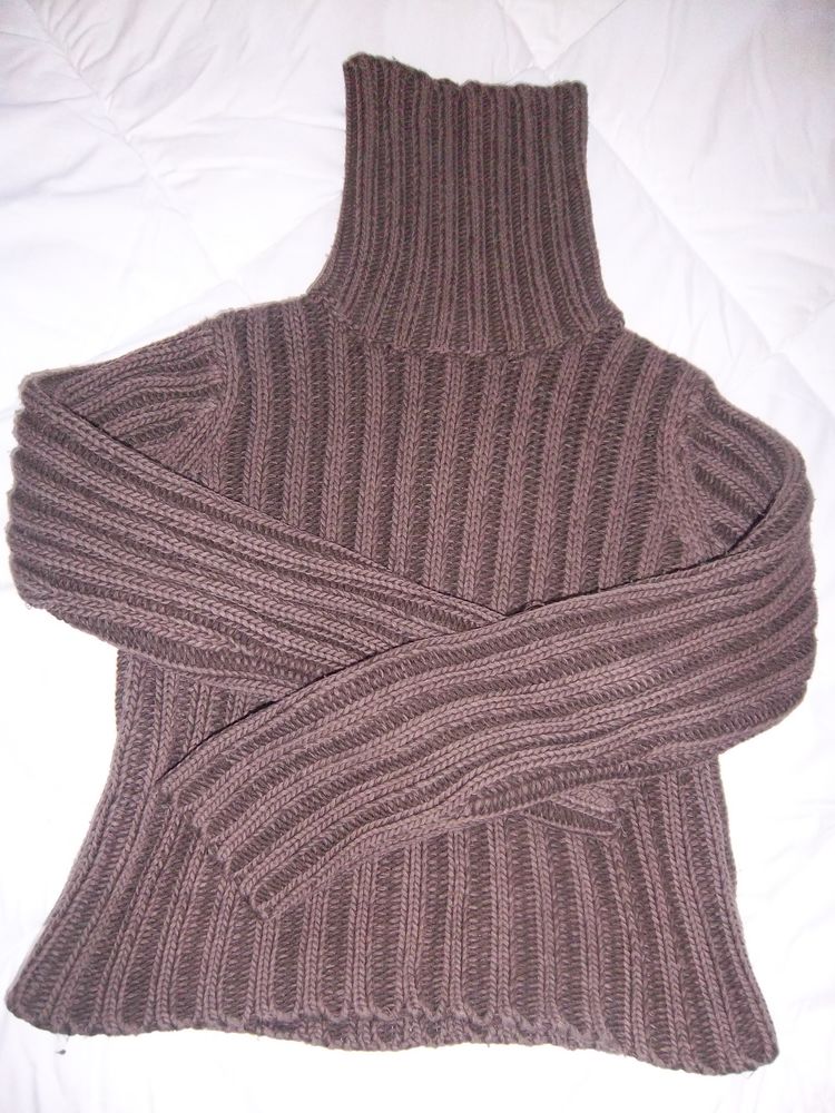 Pull taille 36 3 Bossay-sur-Claise (37)