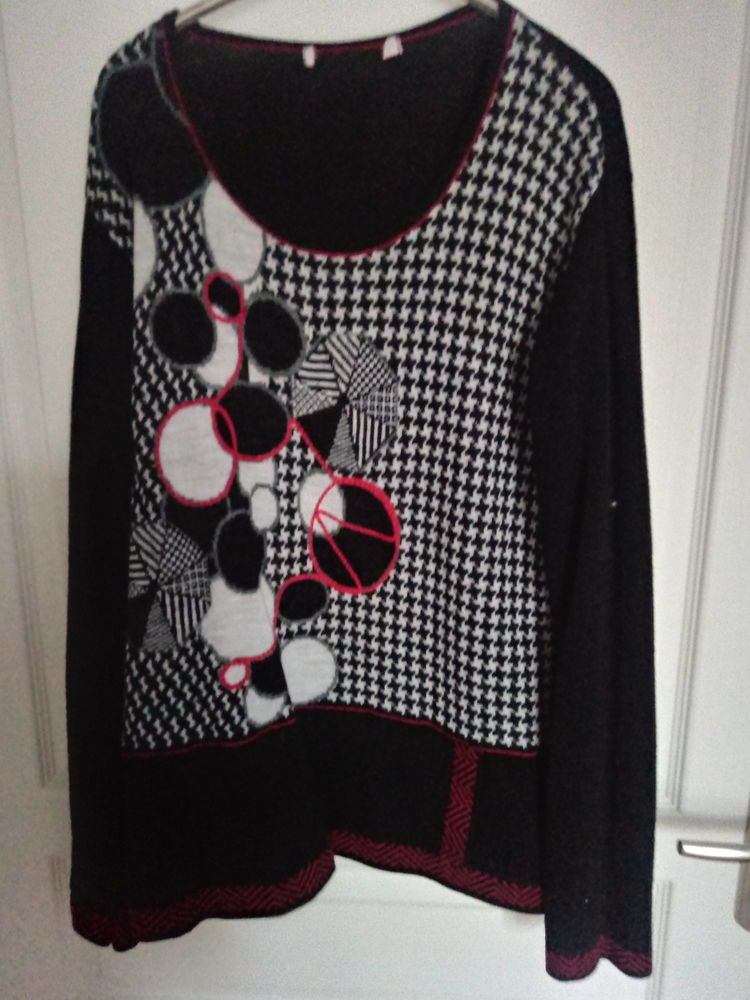 Pull 15 Saint-P�e-sur-Nivelle (64)