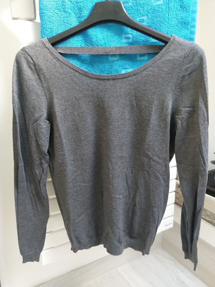 Pulls Cama�eu 12 Melun (77)