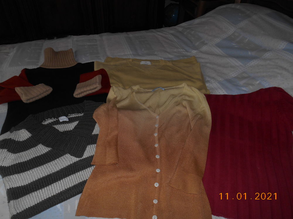 lot pulls et gilet
15 Vernon (27)