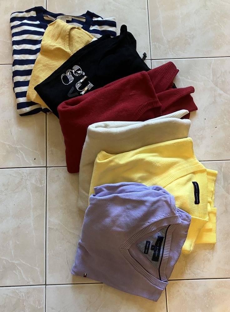 Lot de pulls inter-saison de marques 100 Saint-Laurent-du-Var (06)