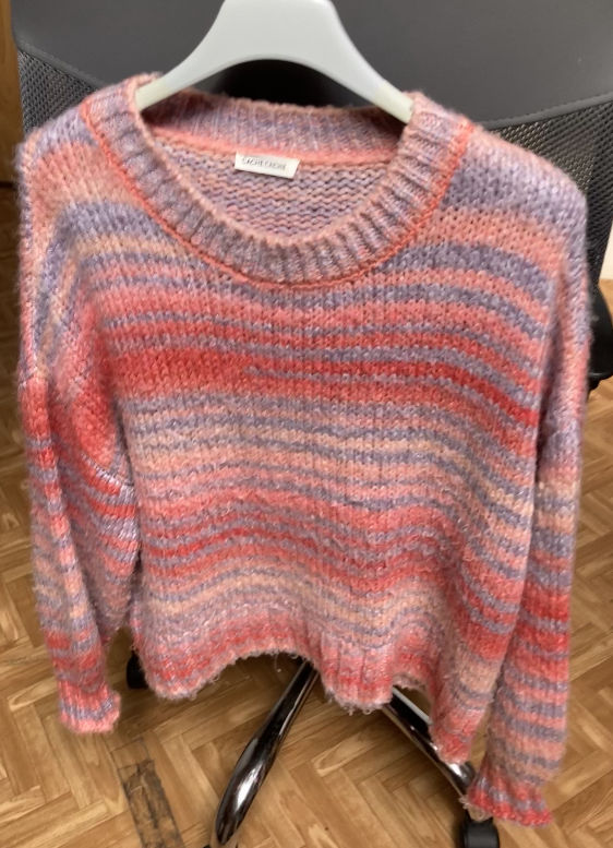pulls taille M/L 4 Annecy (74)