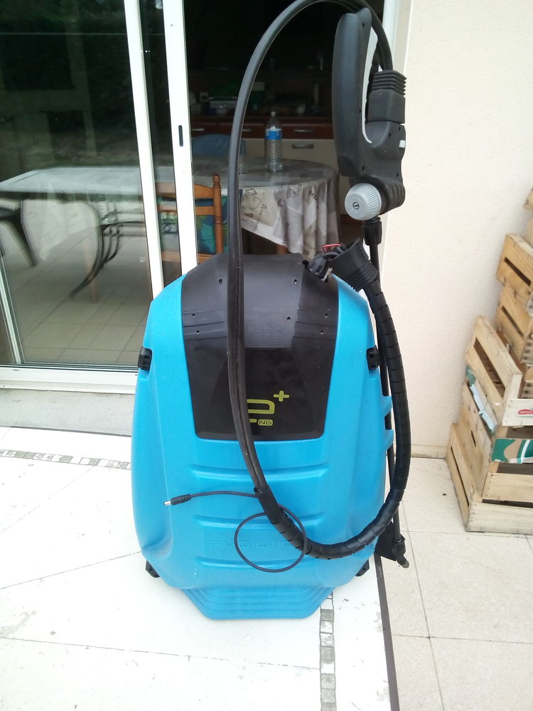 Pulv�risateur � batterie 280 Villiers-Charlemagne (53)