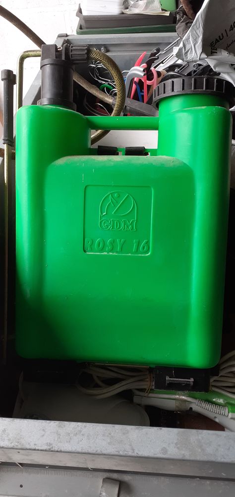 pulverisateur 30 Saint-Quentin (02)