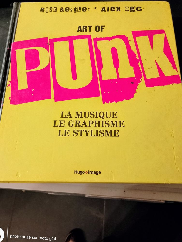 Art of Punk
Bon �tat 20 Lavaur (81)