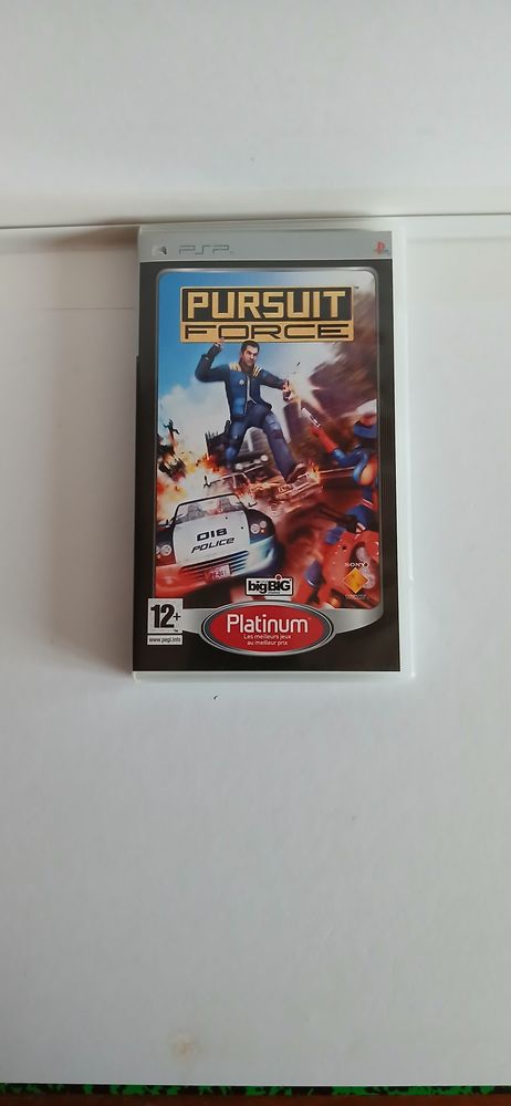 PURSUIT FORCE 5 Isigny-sur-Mer (14)