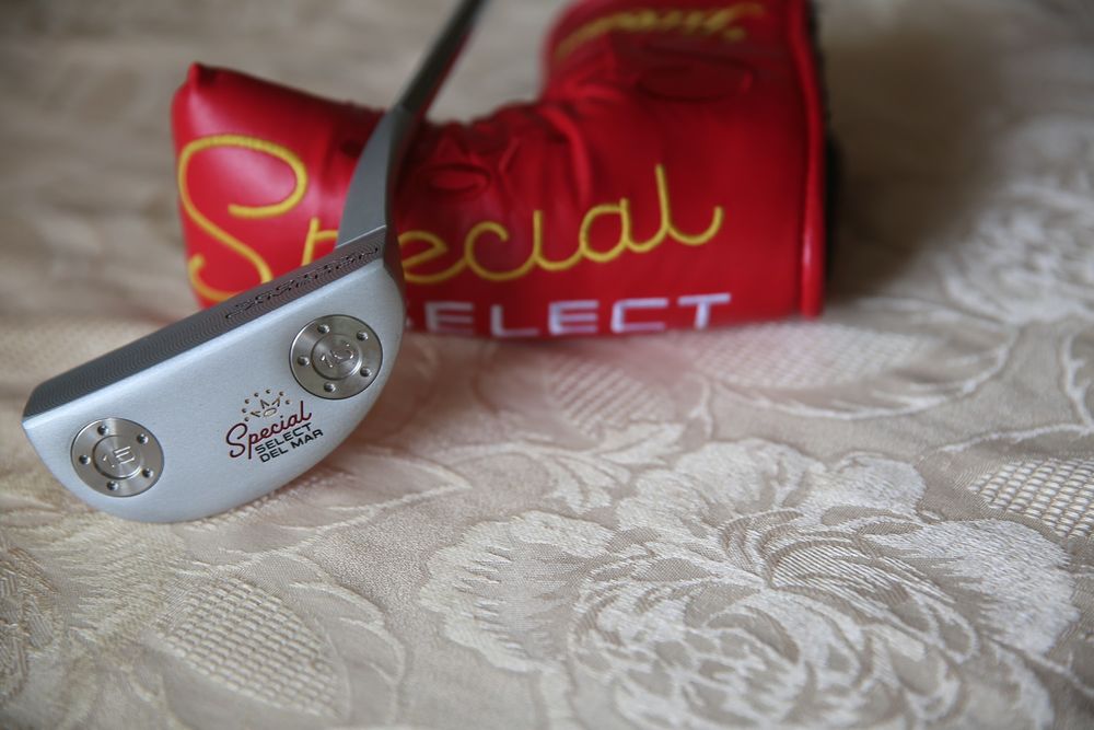 Grip Putter Scotty Cameron Pistolero Plus Textured - Noir/Blanc - Standard