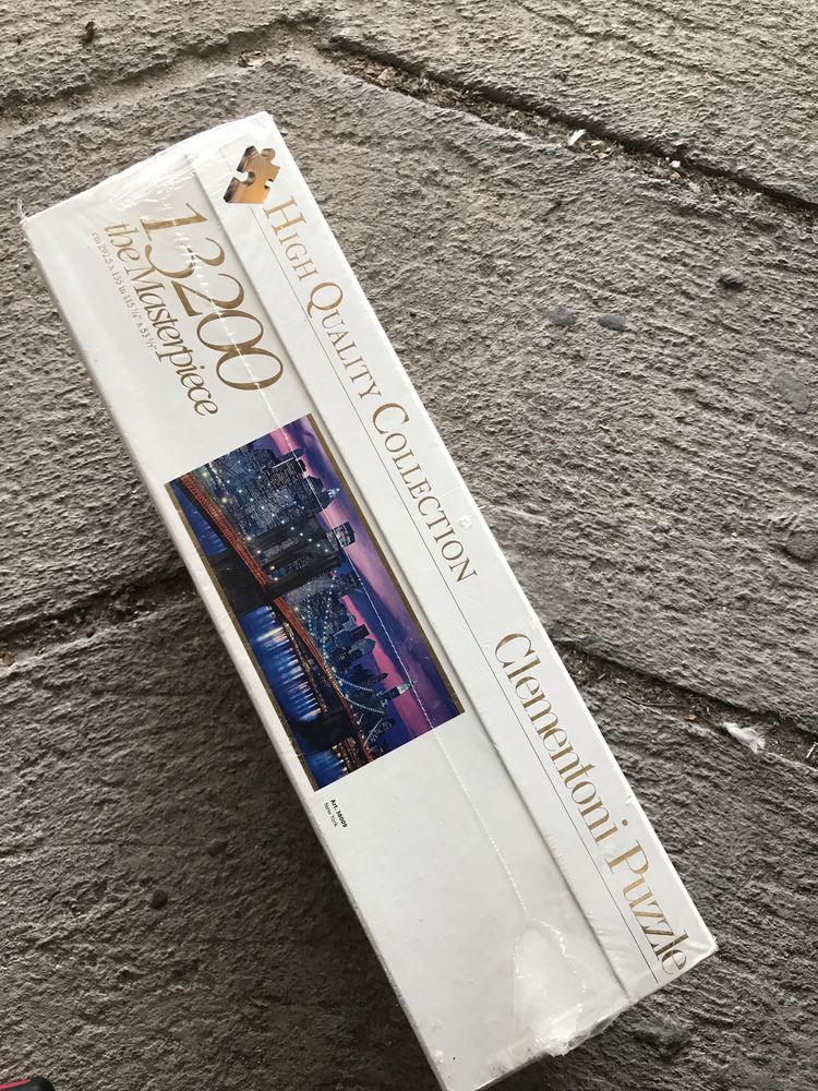 Puzzle neuf 13200 pi�ces marque Cl�mentoni 60 S�te (34)