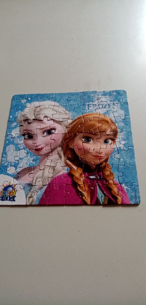 Puzzle la reine des neiges 3 Sainte-Gemme (81)