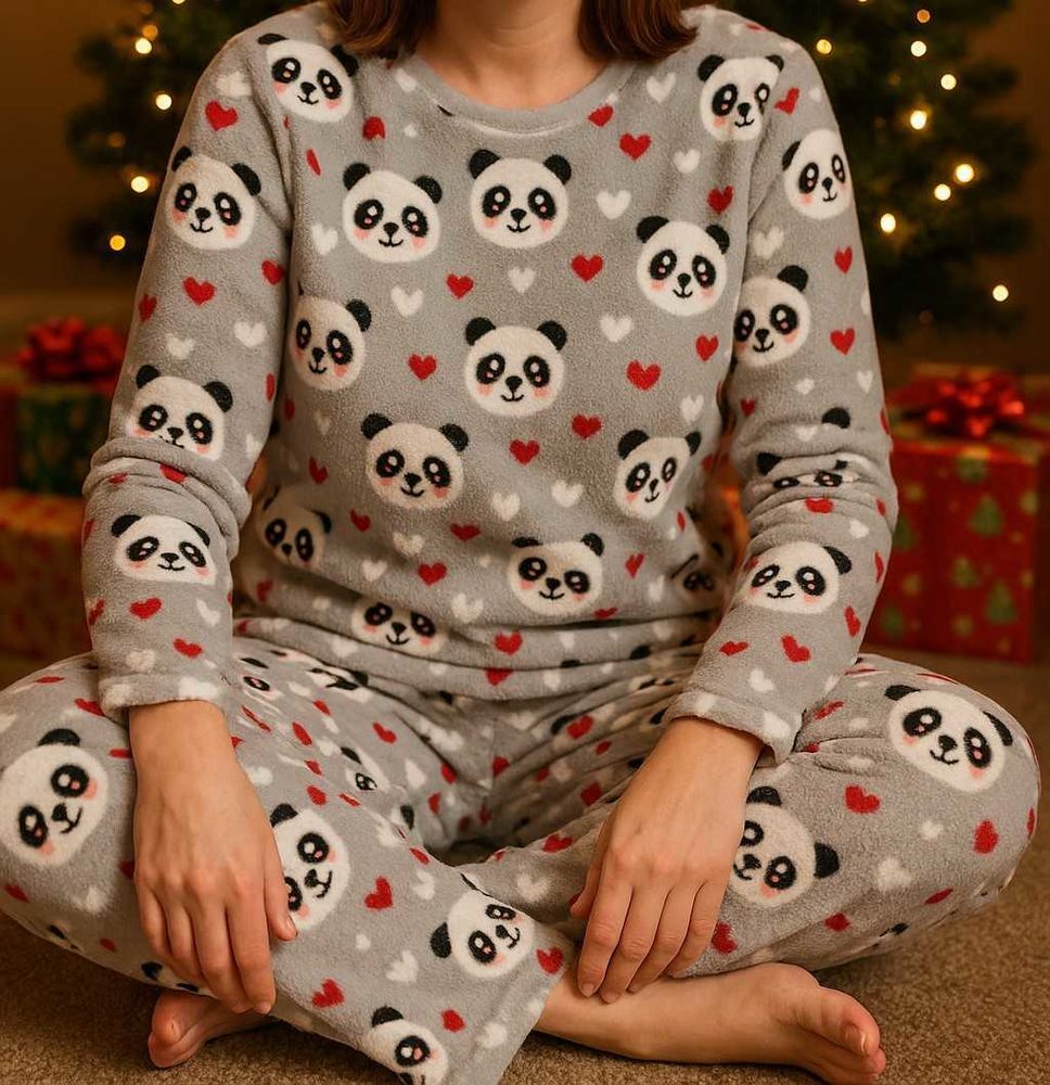 Pyjama douillet �  motifs pandas �  Taille G 15 Annemasse (74)