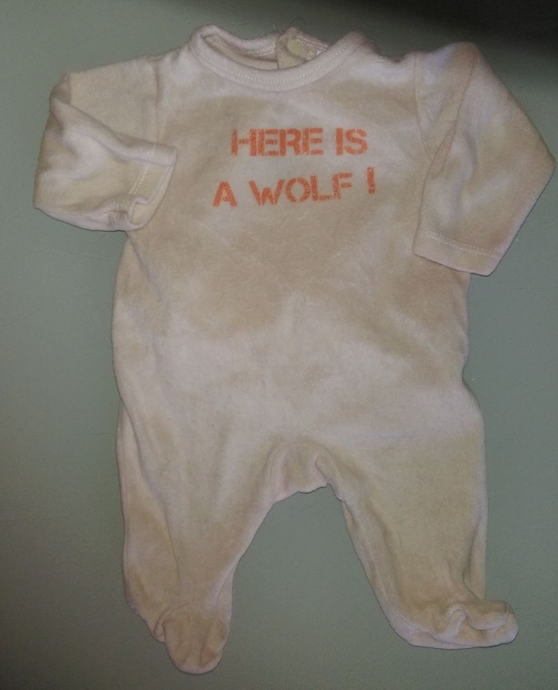 pyjama 1 mois 56 cm 1 euro l'unit�
1 Marseille 9 (13)