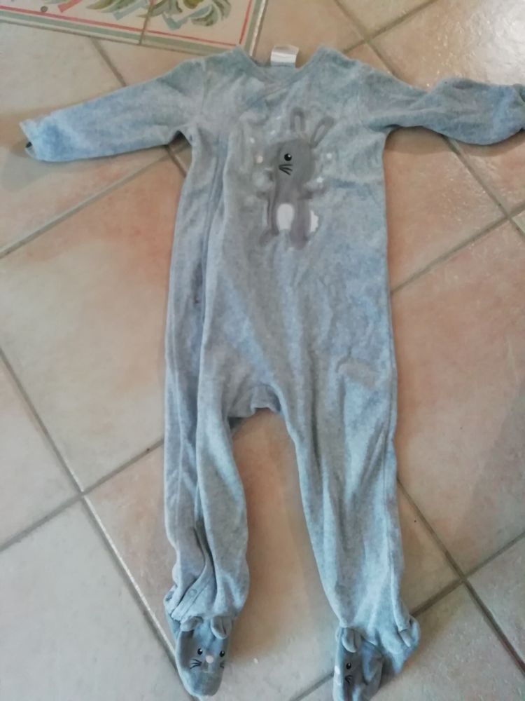 Pyjama taille 3 ans 1 Montaigu (02)