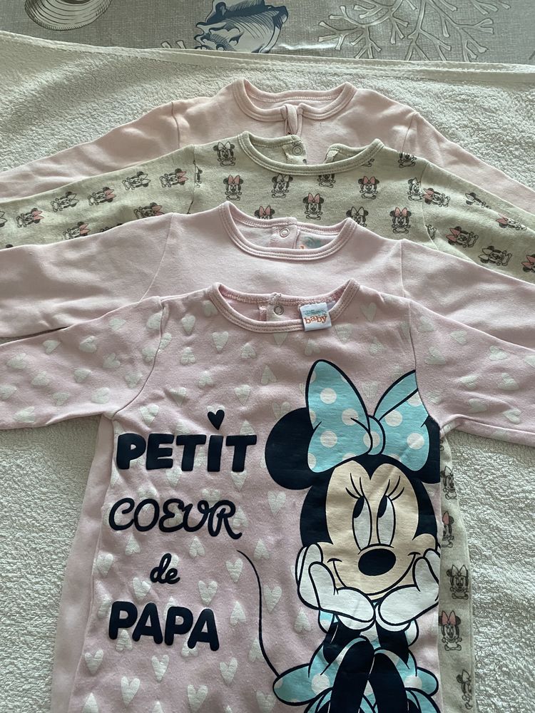 Lot de pyjamas 8 Cagnes-sur-Mer (06)