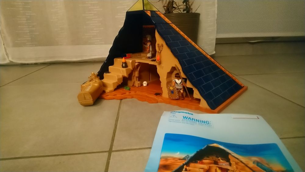 Pyramide Playmobil 30 Bernadets-Dessus (65)
