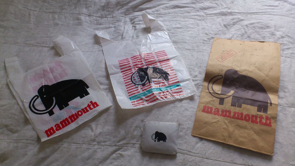 Quatre anciens sacs  mammouth 5 Clermont-Ferrand (63)