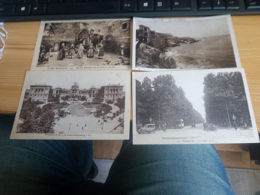 LOT DE QUATRE CARTES POSTALES  DE MARSEILLE 25 Levainville (28)
