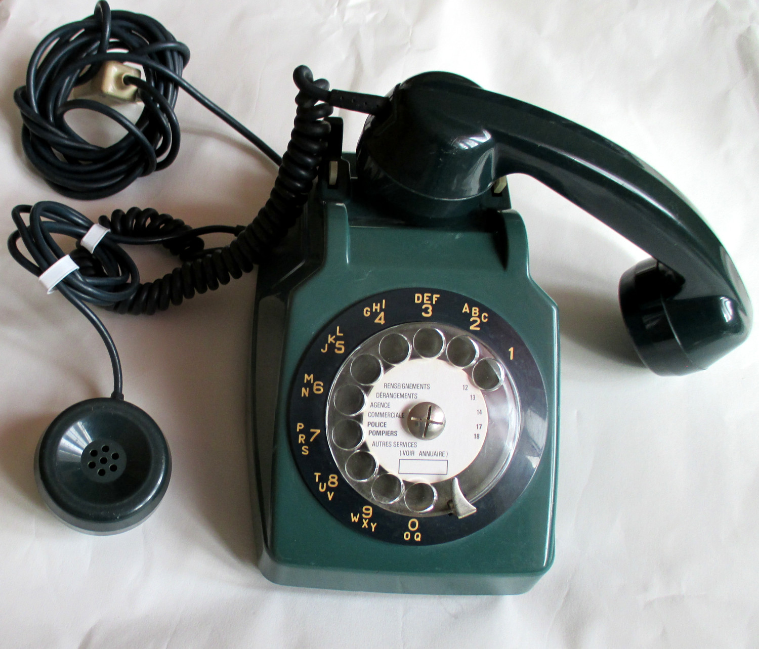 Quatre t�l�phones S63 Socotel (Troc possible) 78 Saint-�lix-le-Ch�teau (31)