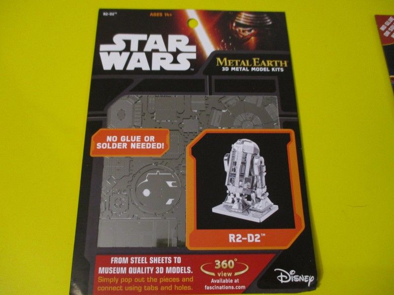 R2D2 droid star wars 3d maquette figurine metal  � monter
14 Lognes (77)