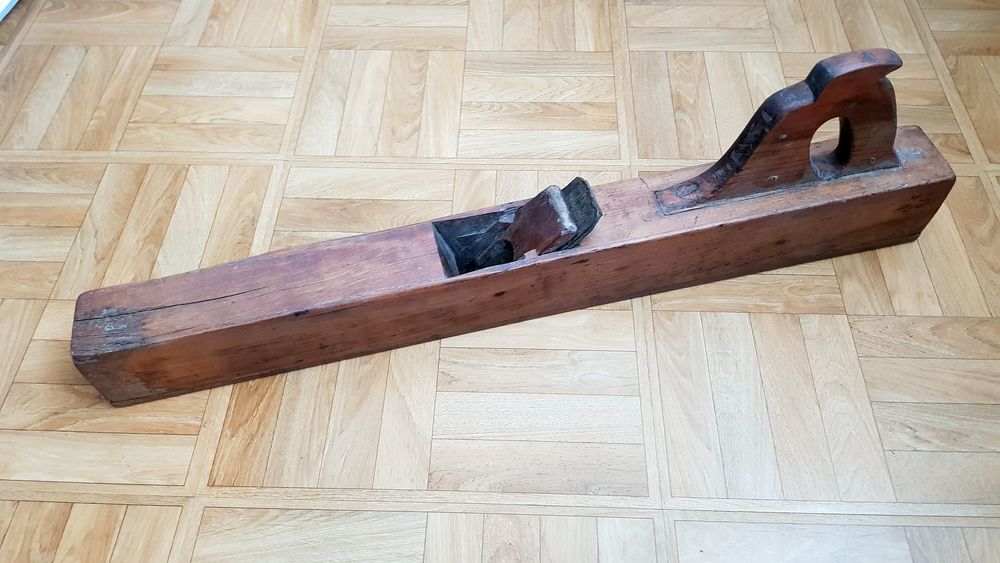 Rabot long en bois 19 Limeil-Br�vannes (94)