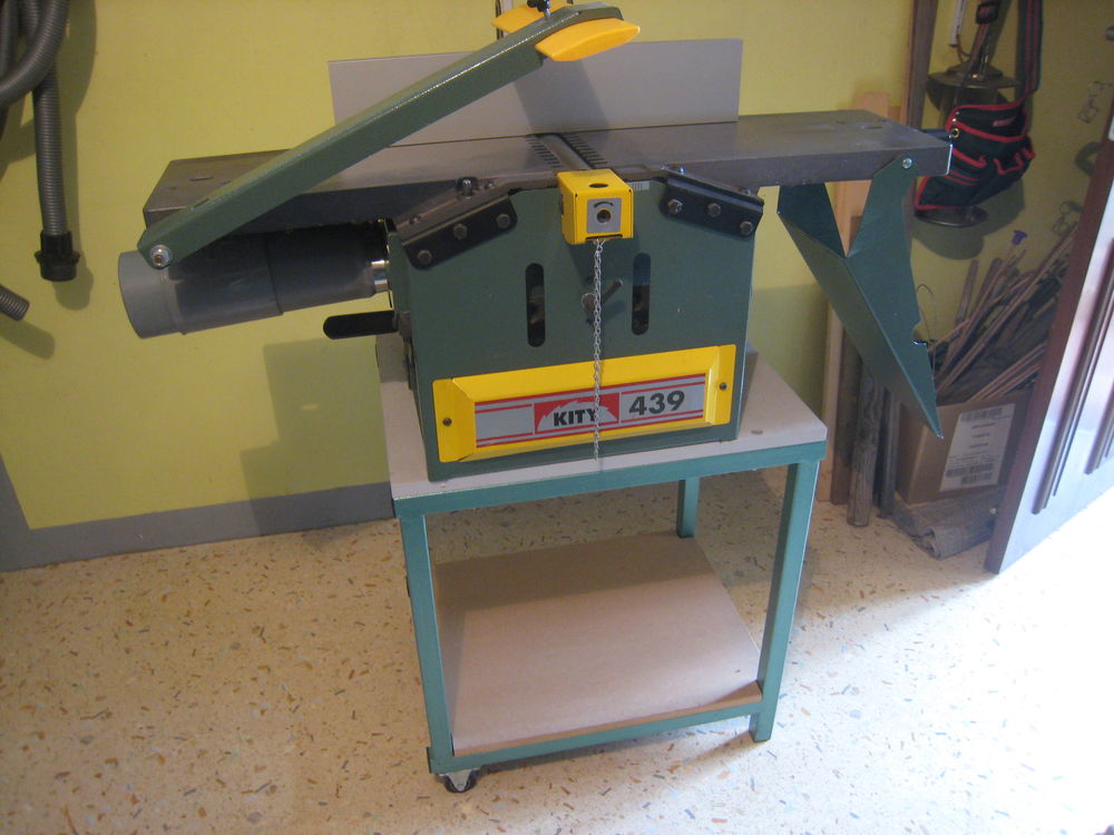 Raboteuse d�gauchisseuse mortaiseuse 300 Mende (48)