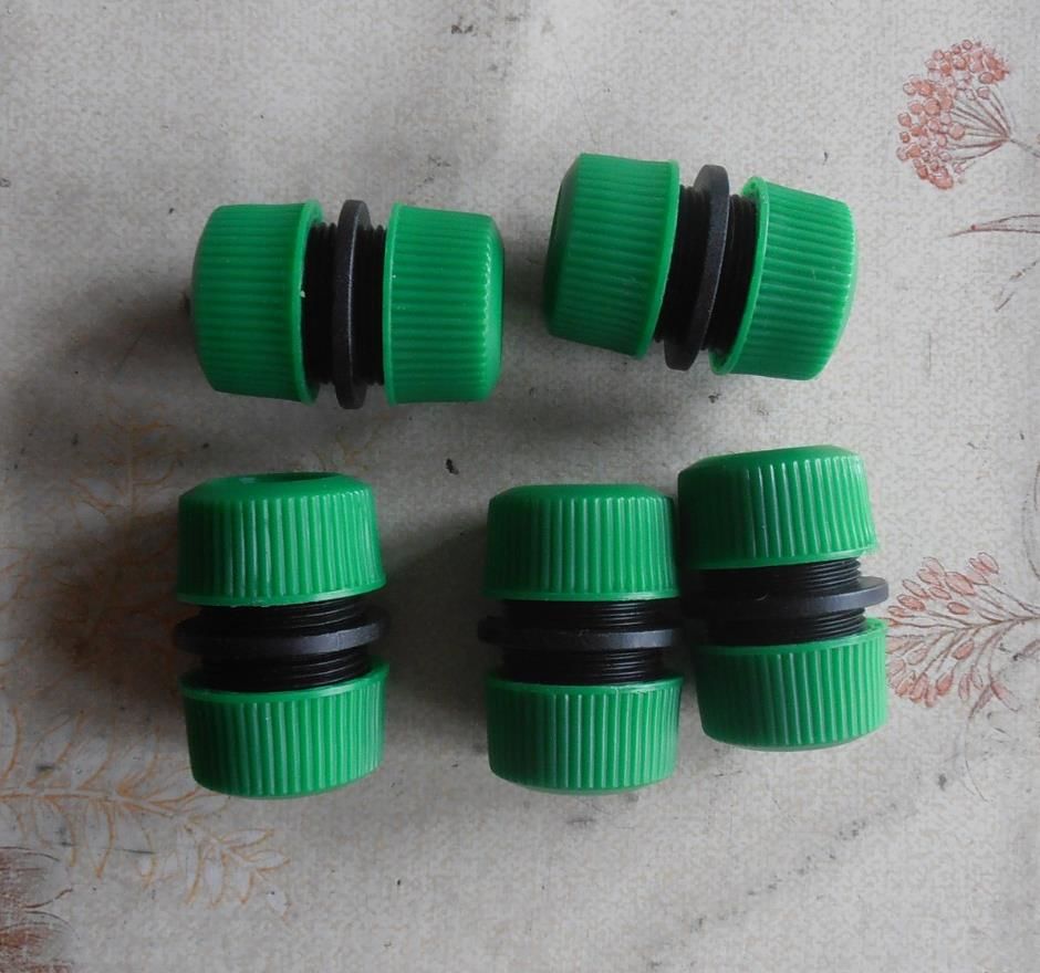 Raccord connecteur pour tuyau de jardin �12.5 / �15mm NEUF
1 Aubin (12)