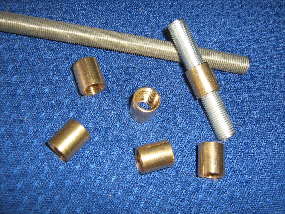 Lot de 2 raccords laiton pour tige filet� de lampe
pas inte 3 Marseille 13 (13)