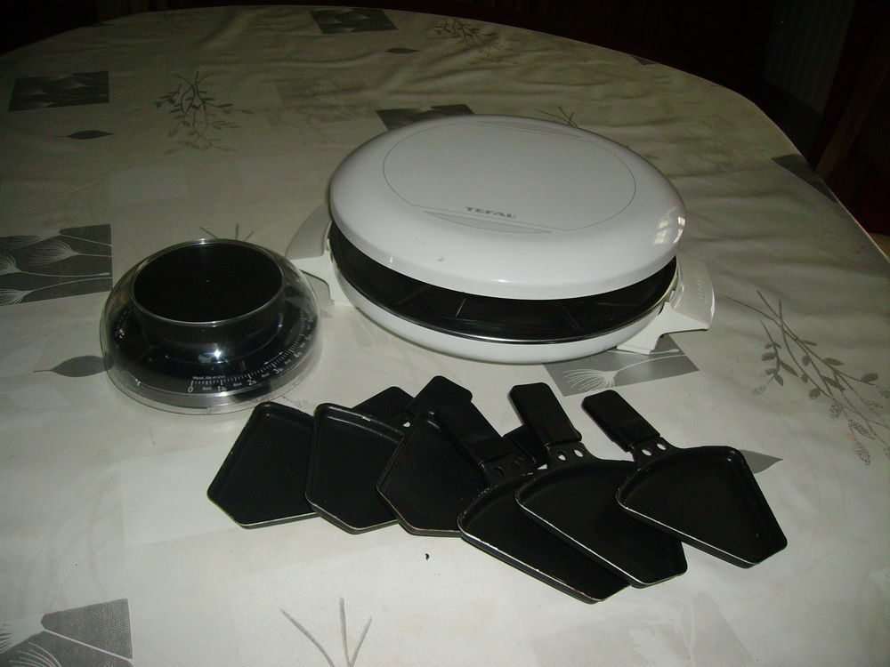 raclette TEFAL  6 plats electrique +petite bascule cuisine 15 Lignan-sur-Orb (34)