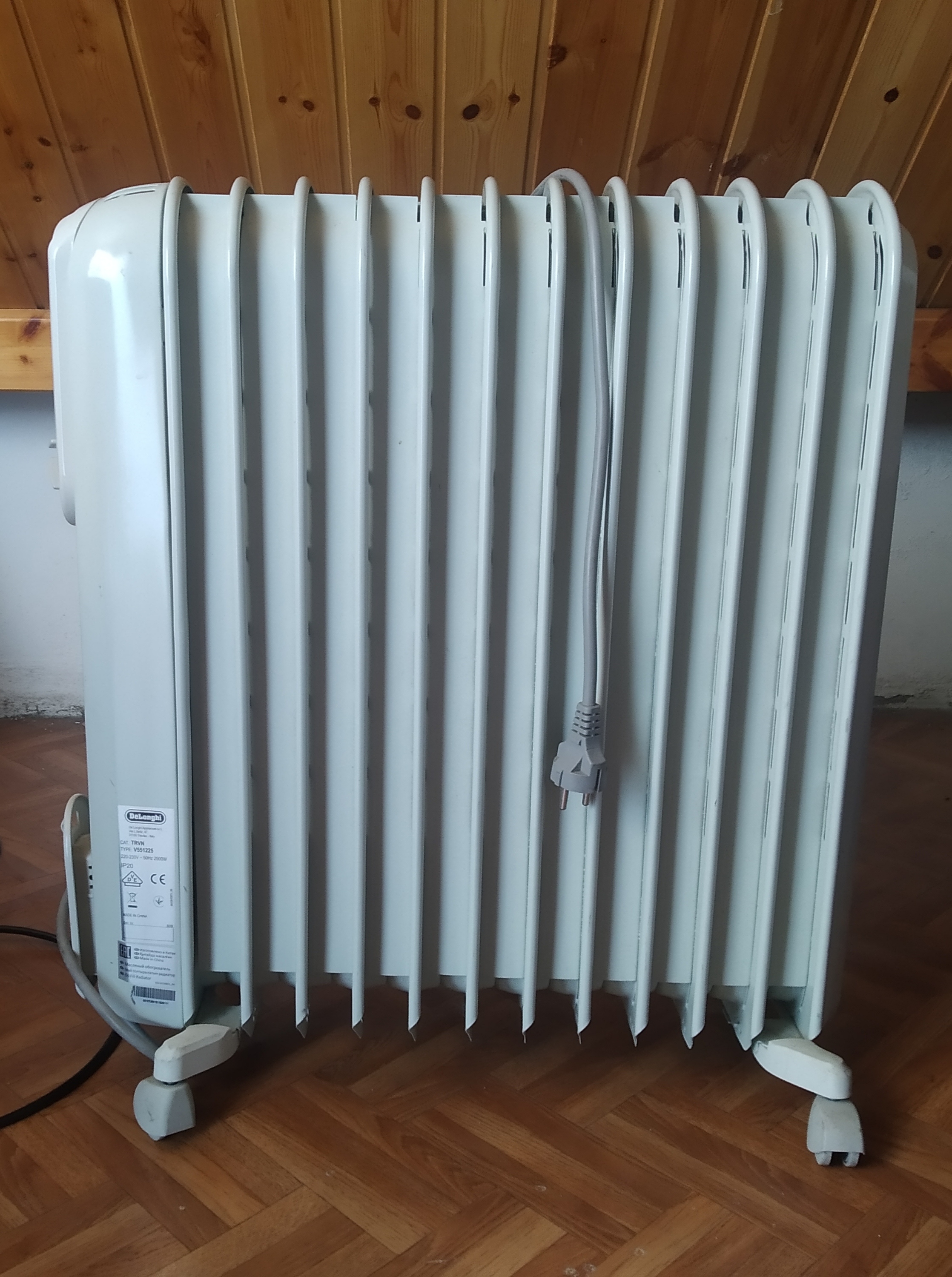 Radiateur bain d'huile Delonghi 75� 75 Nice (06)