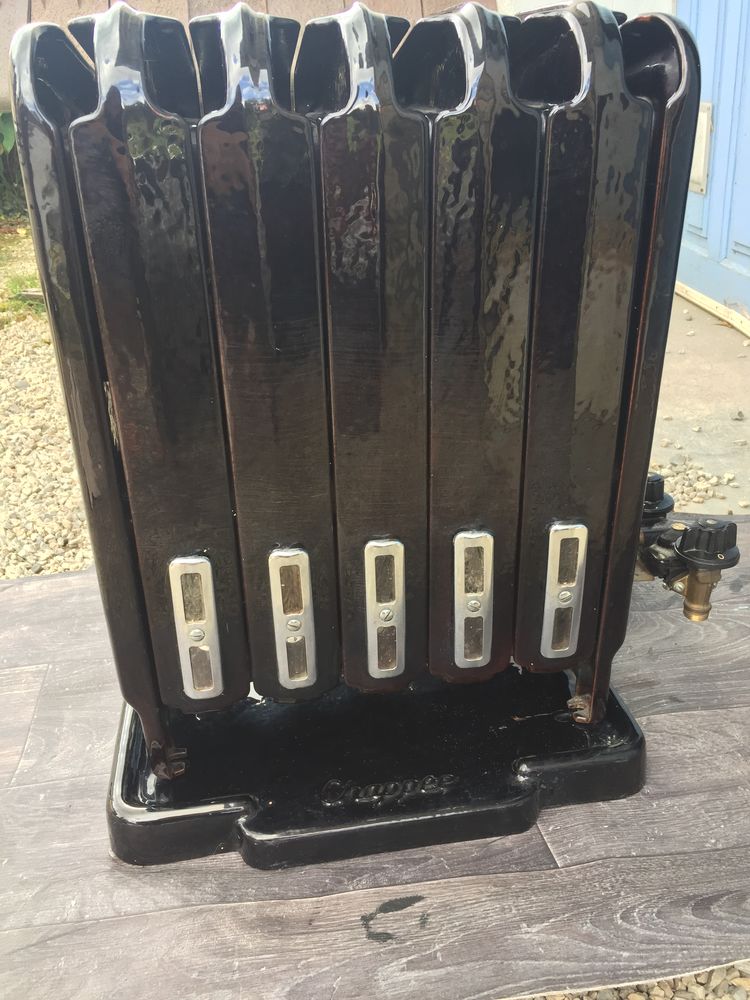 Radiateur  �chapp�e�  n* 2735 150 Bagn�res-de-Bigorre (65)