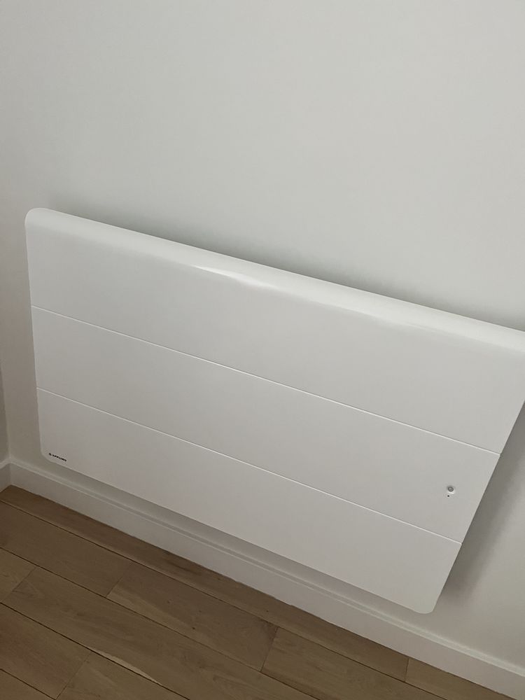 Radiateur ELEC 1250W L�NA HORIZONTAL BLANC INERTIE FONTE 400 Charenton-le-Pont (94)