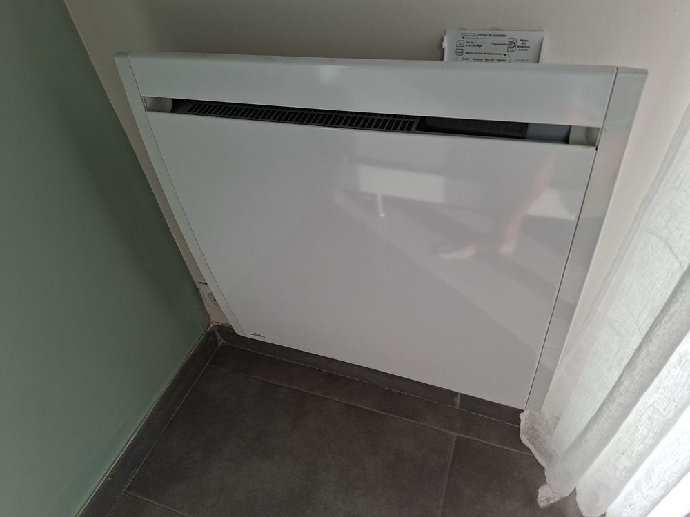 Radiateur �lectrique � accumulation de chaleur, 1000 w, 75 La Turbie (06)