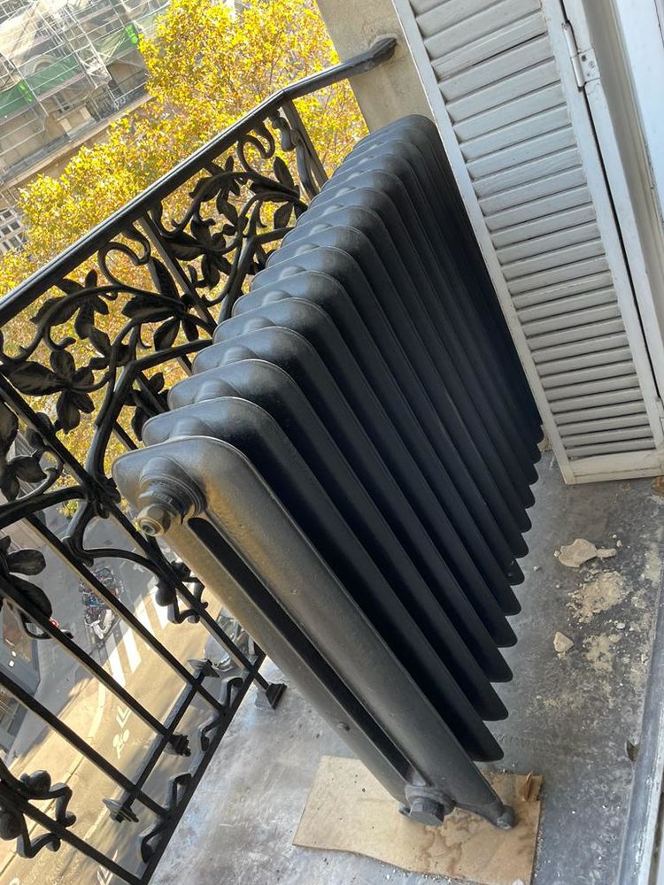 Radiateur lisse fonte 550 Bondy (93)