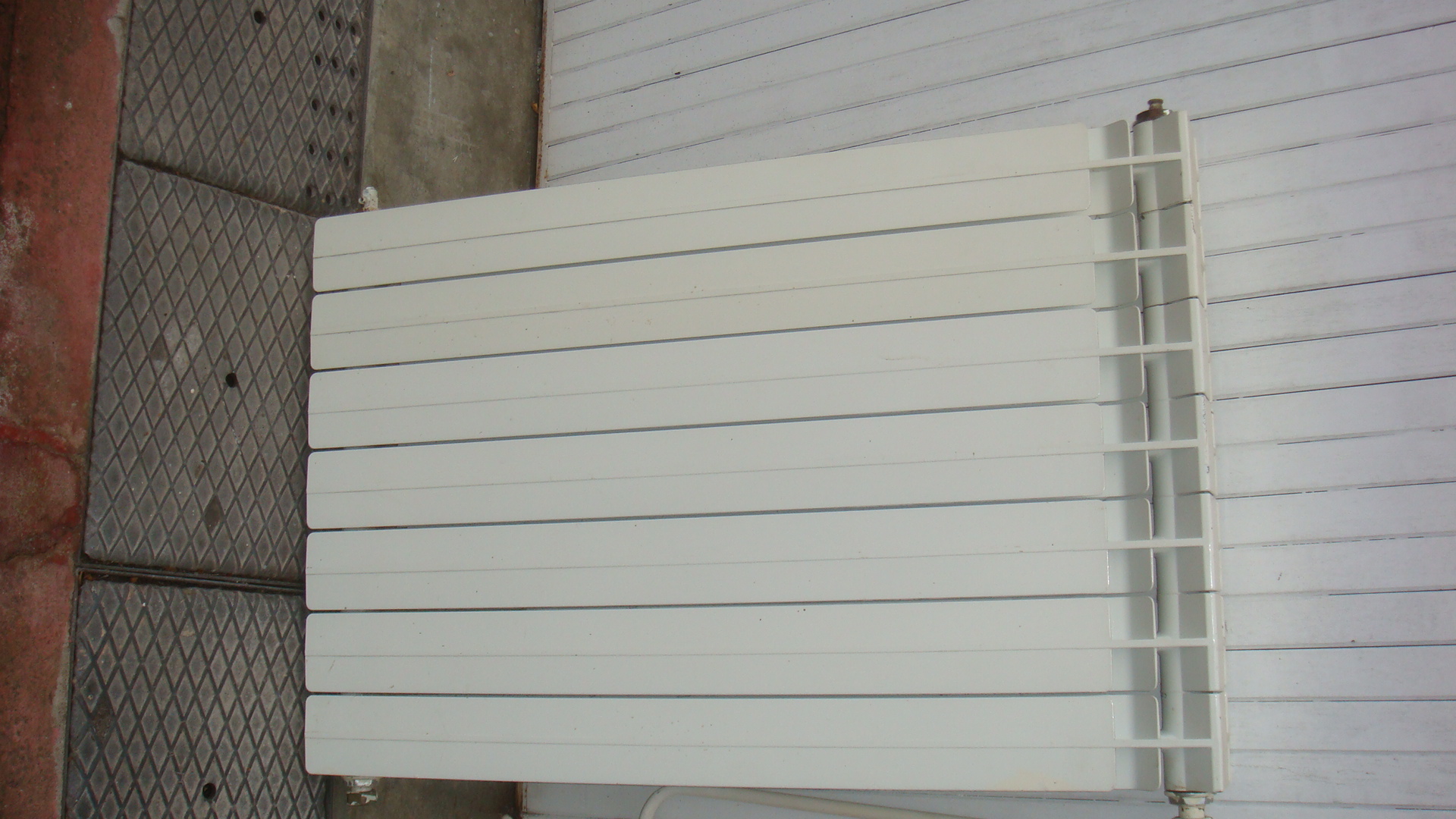 Radiateur alu neuf 39 Saint-M�dard-en-Jalles (33)