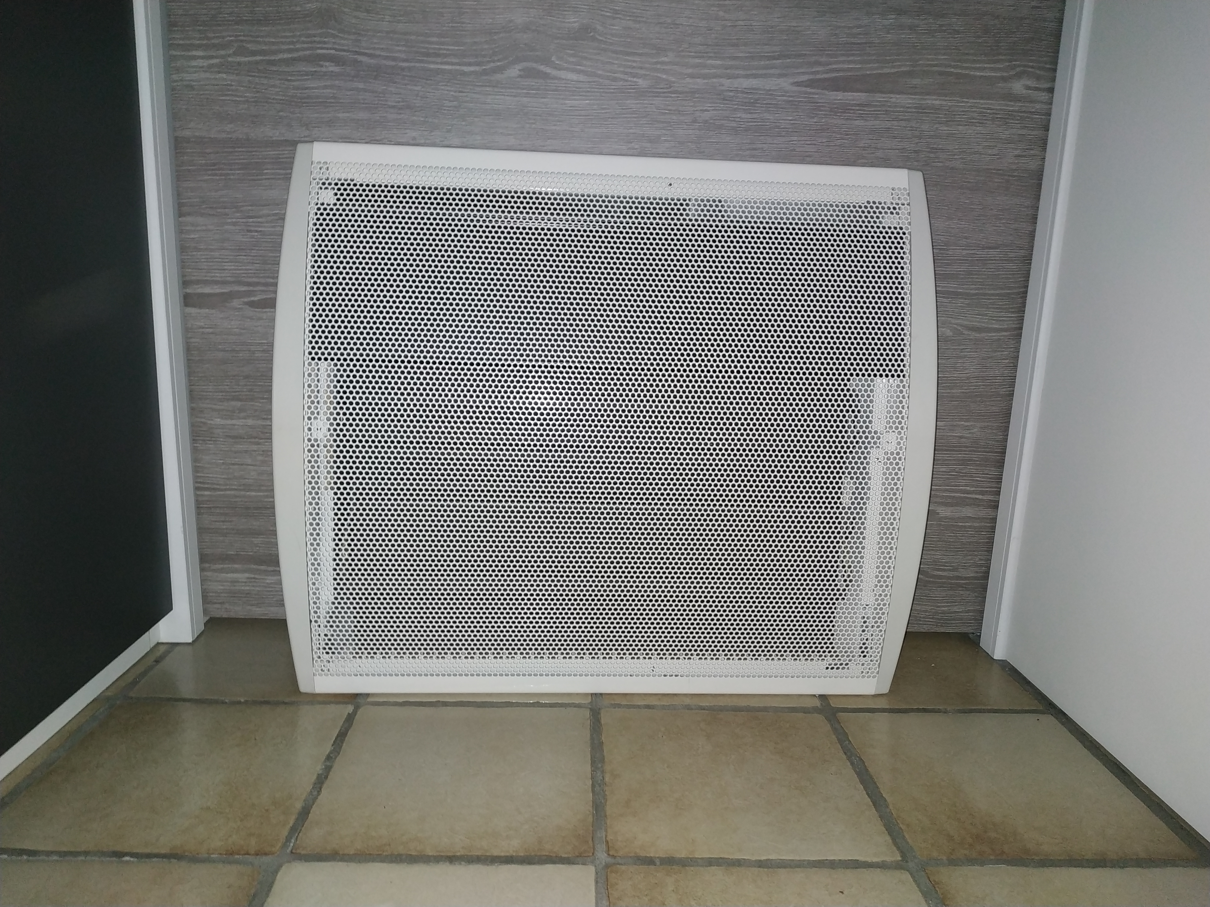 Radiateur rayonnant Tatou 750 W 40 Embrun (05)