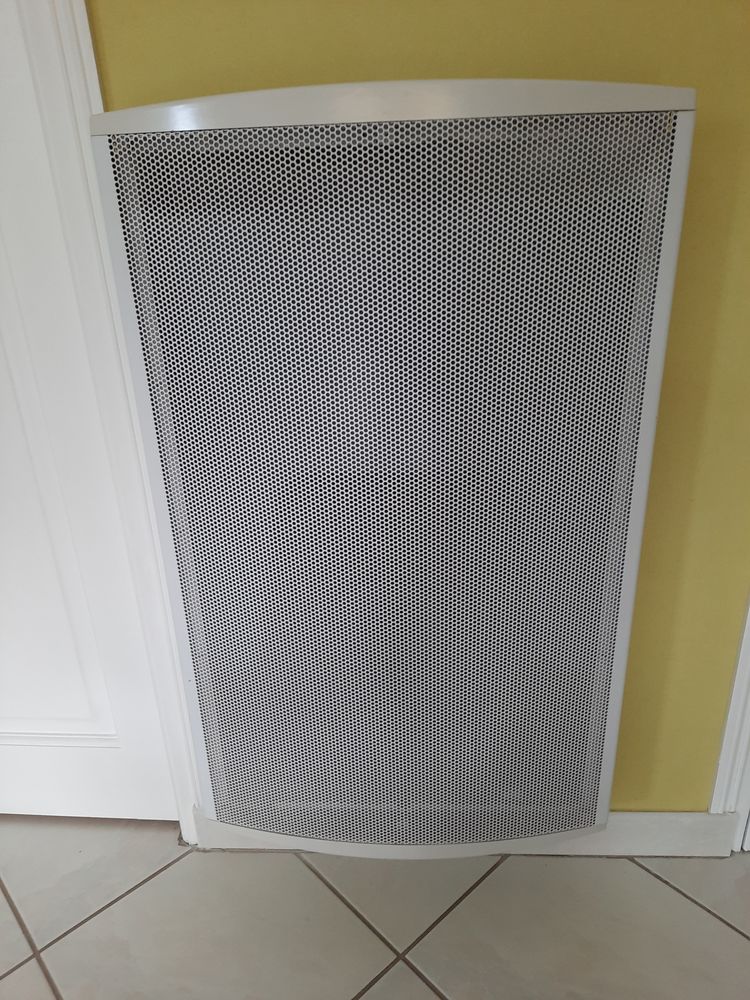 Radiateur rayonnant VERTICAL  marque ATLANTIC 12 Caen (14)