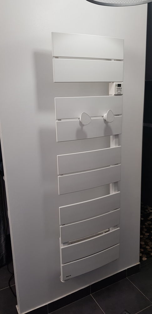 Radiateur s�che-serviette Noirot 1400w 80 Marpir� (35)