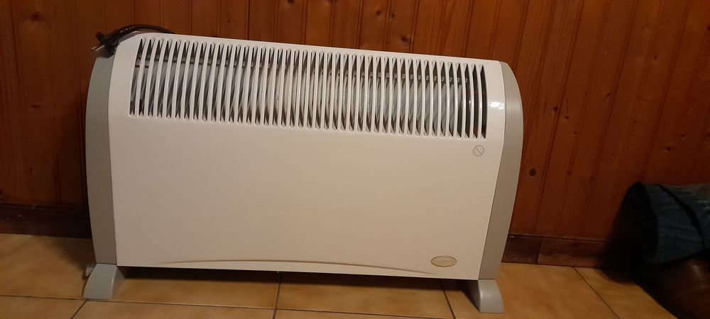 Radiateur. 20 Saint-Philbert-de-Grand-Lieu (44)