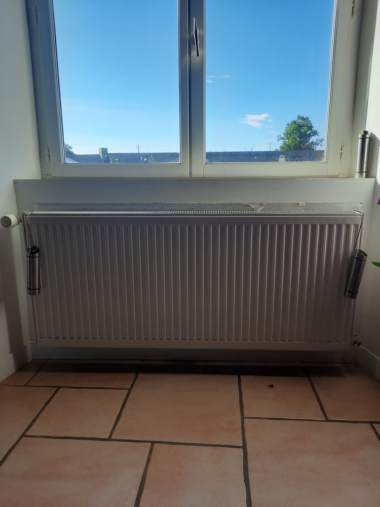 RADIATEURS ACIER POUR CHAUFFAGE CENTRAL DIFFERENTES TAILLES 30 Saint-Julien-de-l'Herms (38)