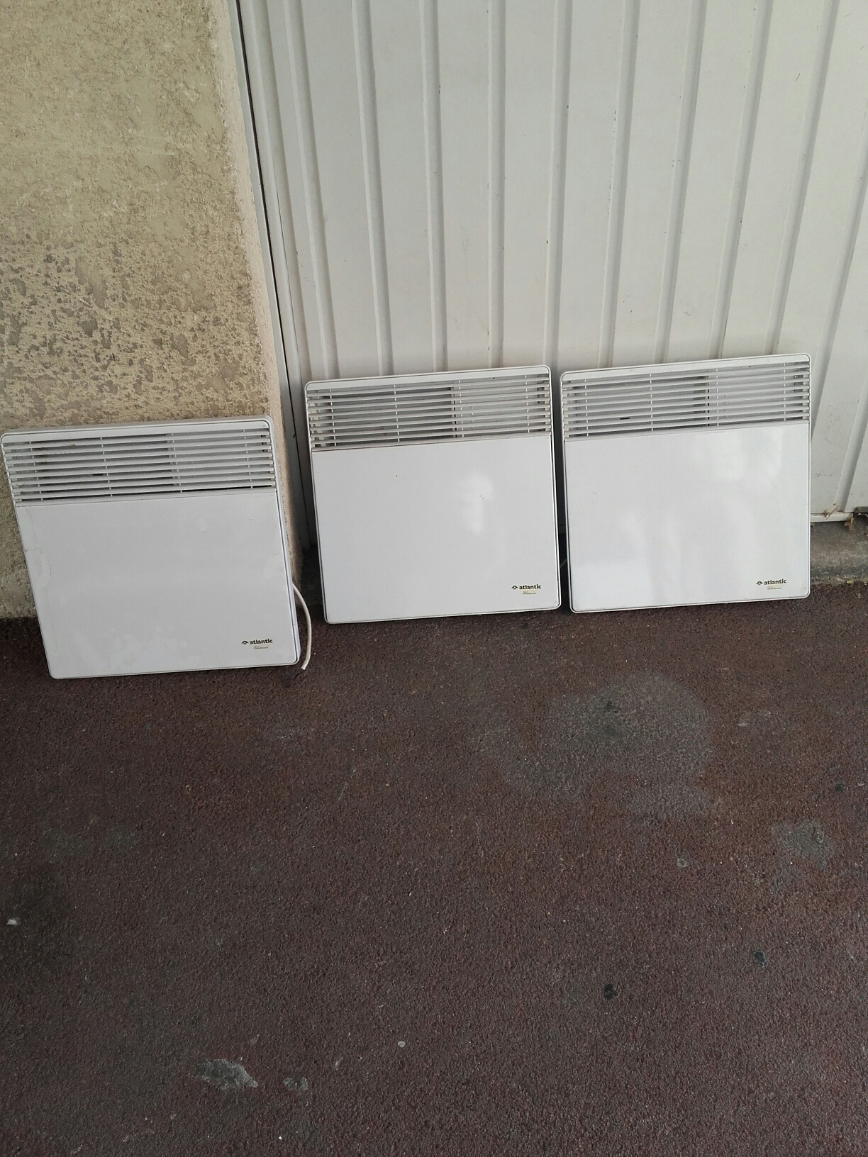 radiateurs atlantiques 35 Ch�teauneuf-les-Martigues (13)