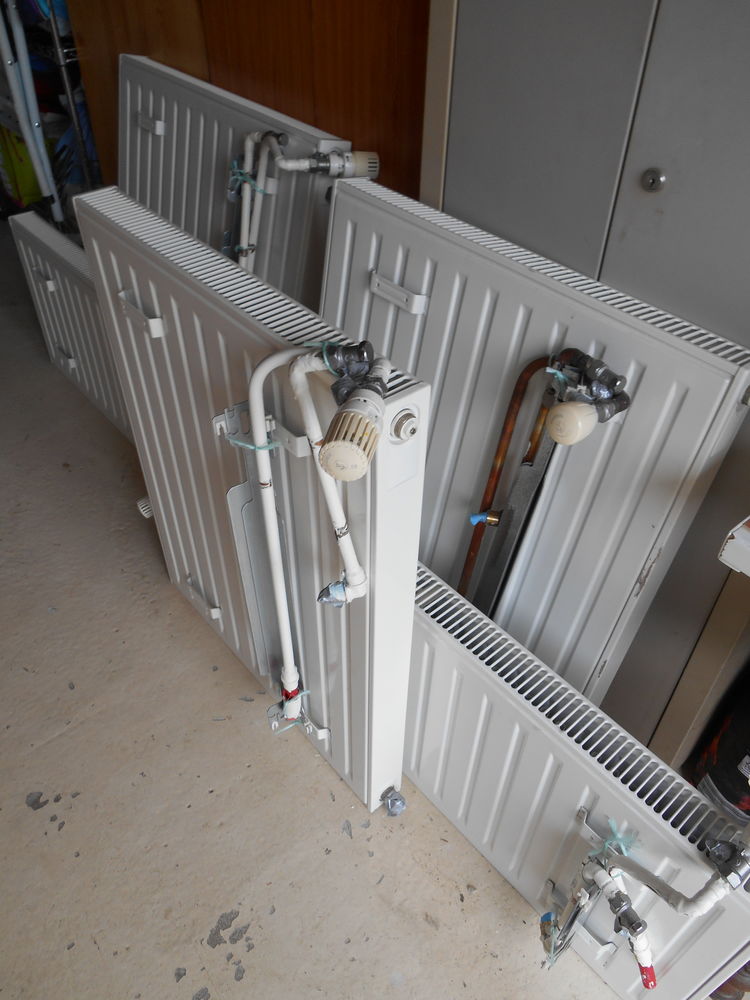 radiateurs de chauffage. 0 Varaville (14)