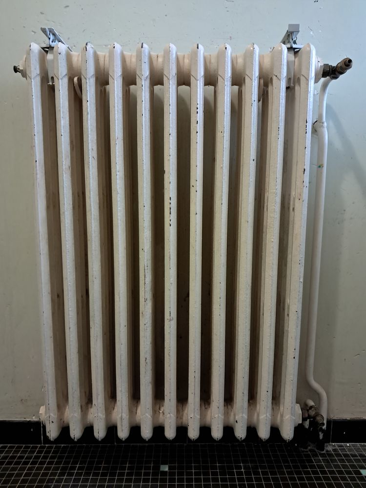 Radiateurs fonte 65 cm 50 Rennes (35)