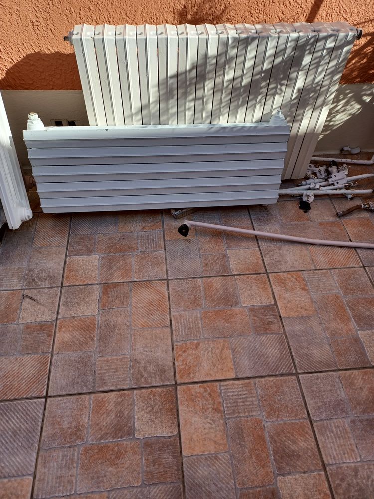 Lot radiateurs en fonte 280 Toulon (83)