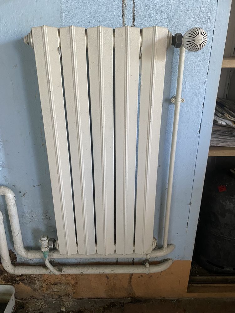 Radiateurs Fontes et toles 0 Polliat (01)