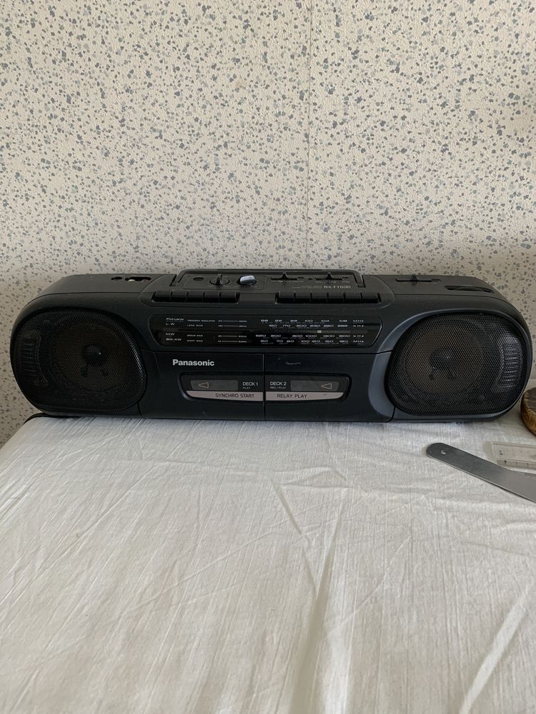 Radio cassette  0 Noisy-le-Sec (93)