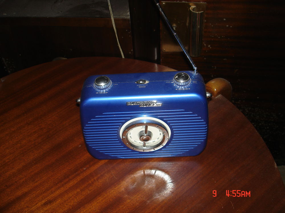 radio de couleur bleue, style vintage 28 Montigny-lès-Metz (57)
