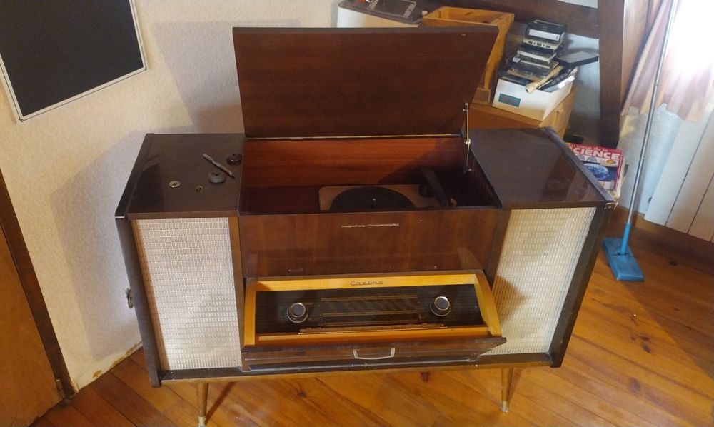 Radio/platine vinyl meuble 50 Catenoy (60)