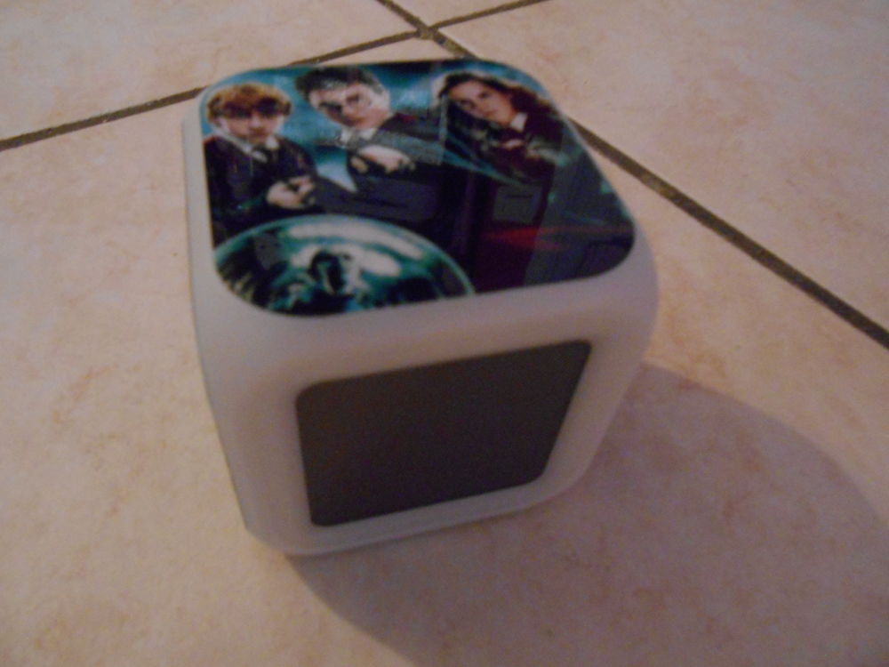 RADIO REVEIL ENFANTS 8 Chevigny-Saint-Sauveur (21)