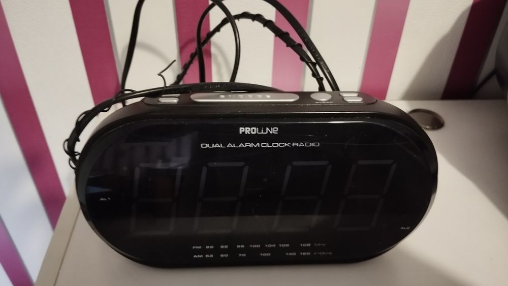 Radio-r�veil Grands chiffres 7 Vire (14)